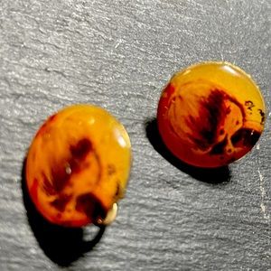 Black Friday vintage sale! Fran Mar 1970’s clip-earrings